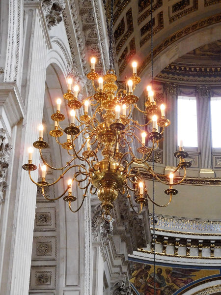 Thames River Cruise and St Paul's Cathedral - 8 May 2019